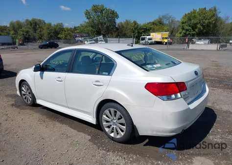 2012 Subaru Legacy 2.5I Limited z USA, uszkodzony, nr VIN 4S3BMBJ68C3011178